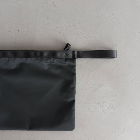 leaf handle pouch _ no.2 / nylon twill